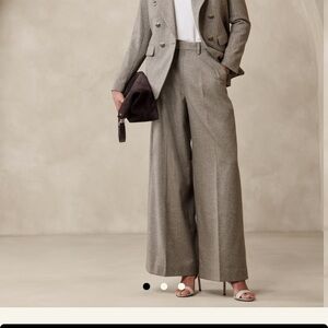 Banana Republic Factory exaggerated wide leg herringbone pants “blonde”